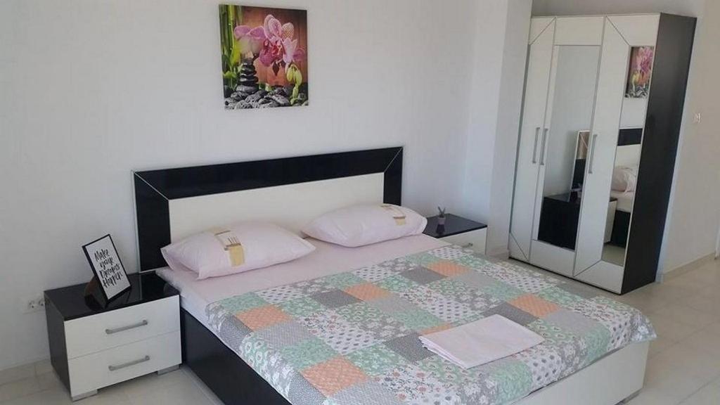 Apartments By The Sea Gradac, Makarska - 13181 Градац Екстериор снимка
